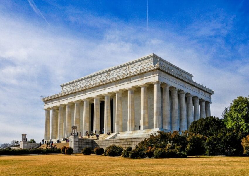 lincoln memorial